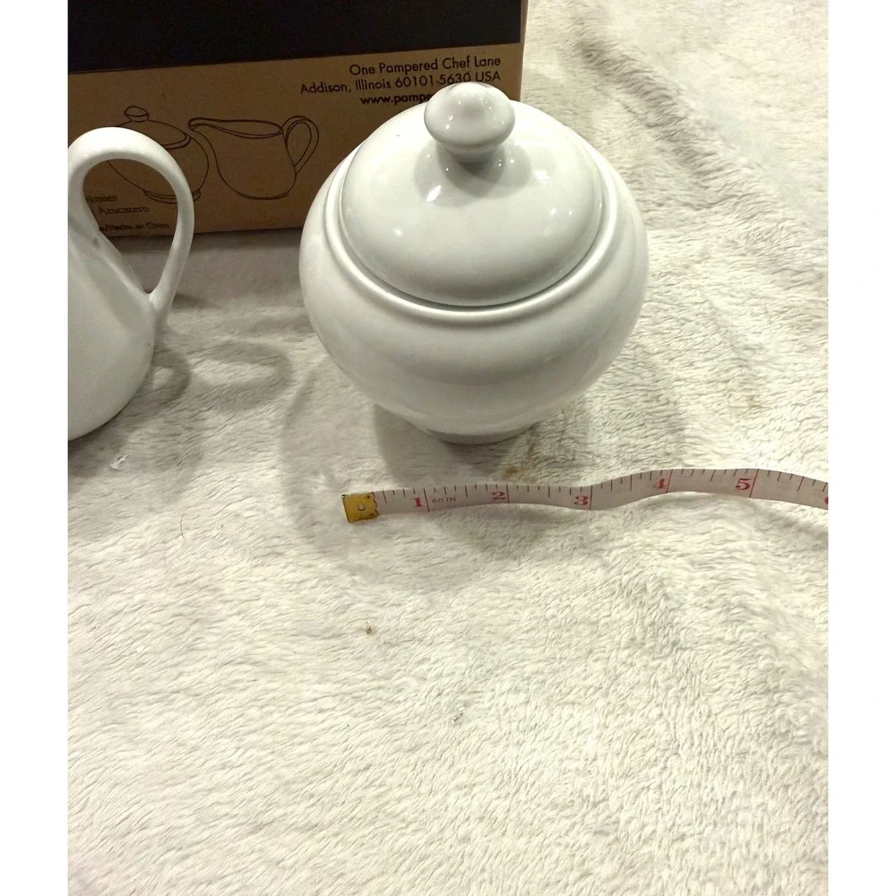 Pampered Chef Sugar Bowl and Creamer Set White Porcelain Simple Additions 3111